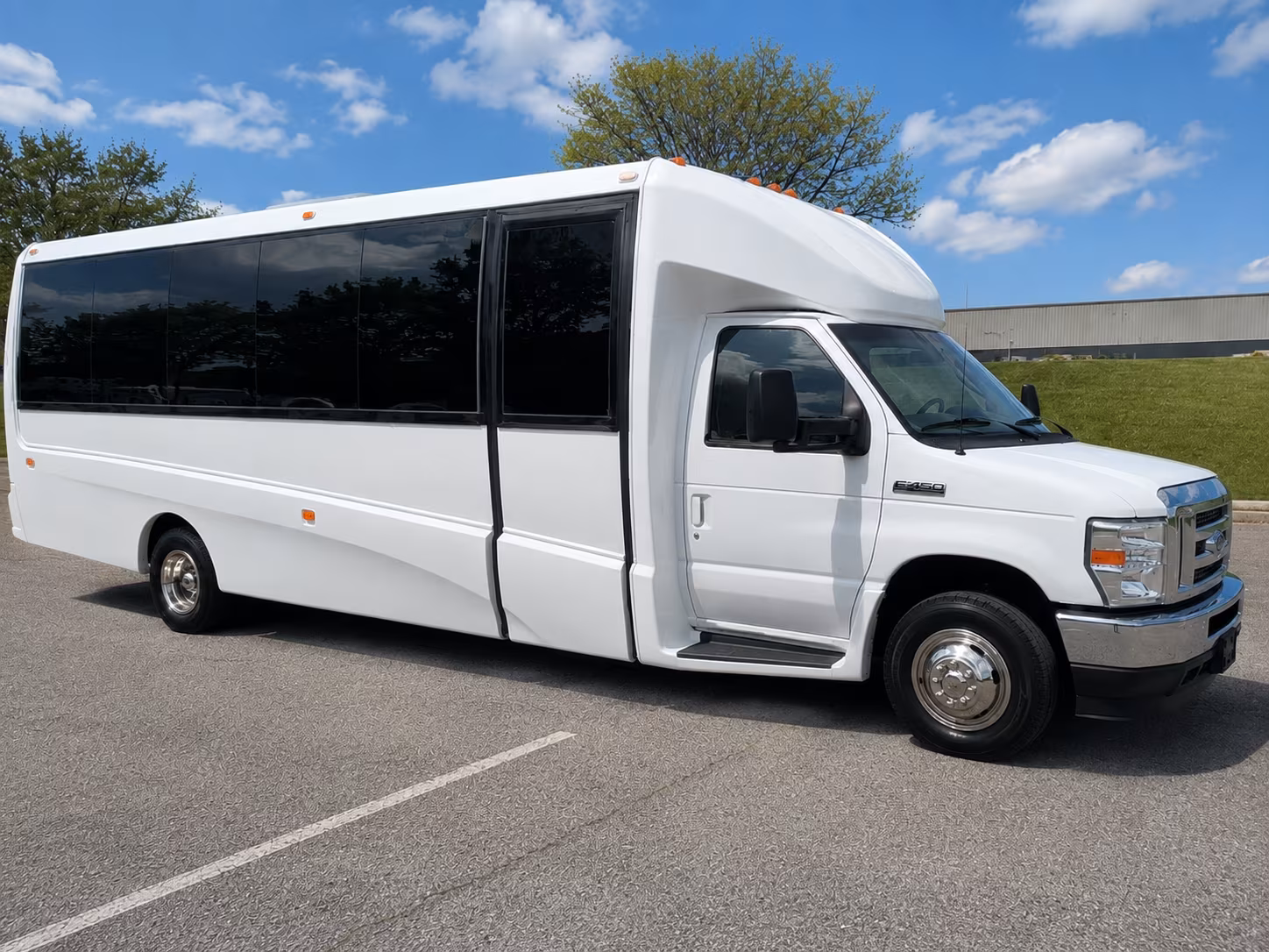concert shuttle buses to crypto com arena and downtown la venues