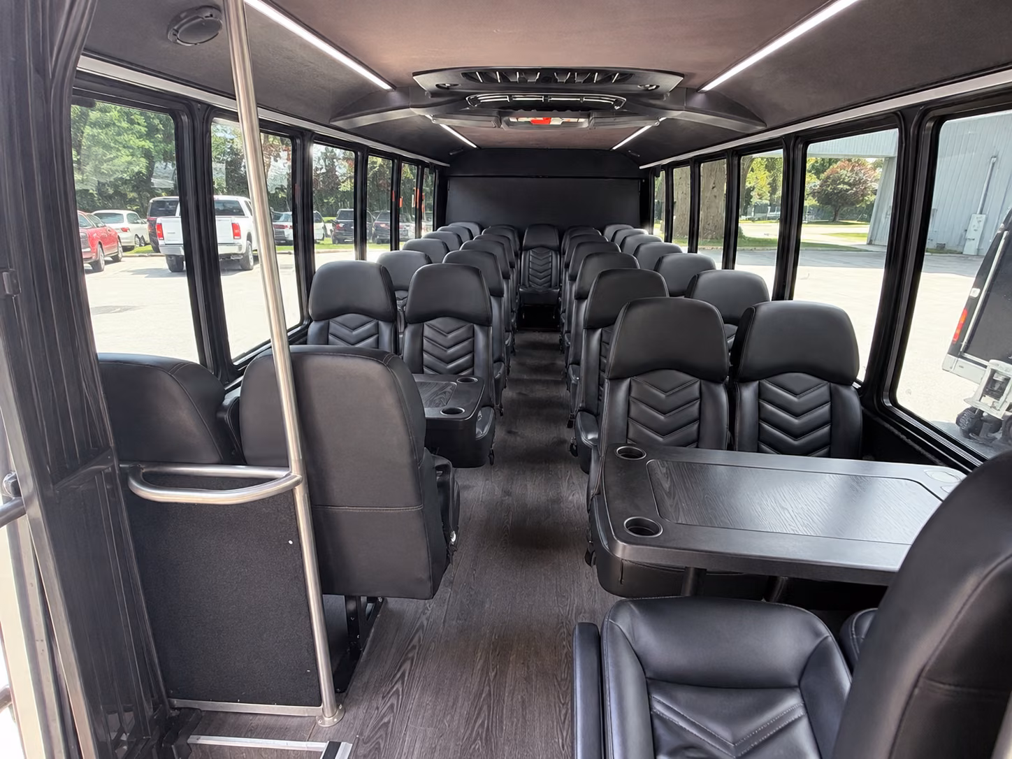 field trip buses to historic and civic destinations around los angeles county
