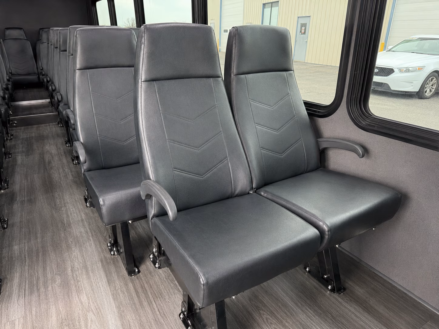 pico rivera 15 passenger minibus interior