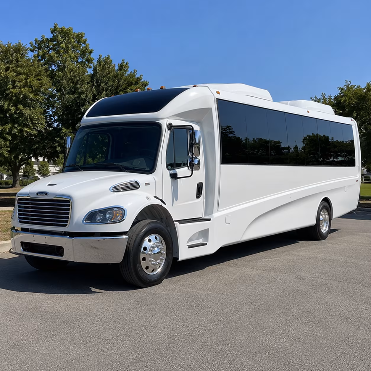 pico rivera 35 passenger minibus