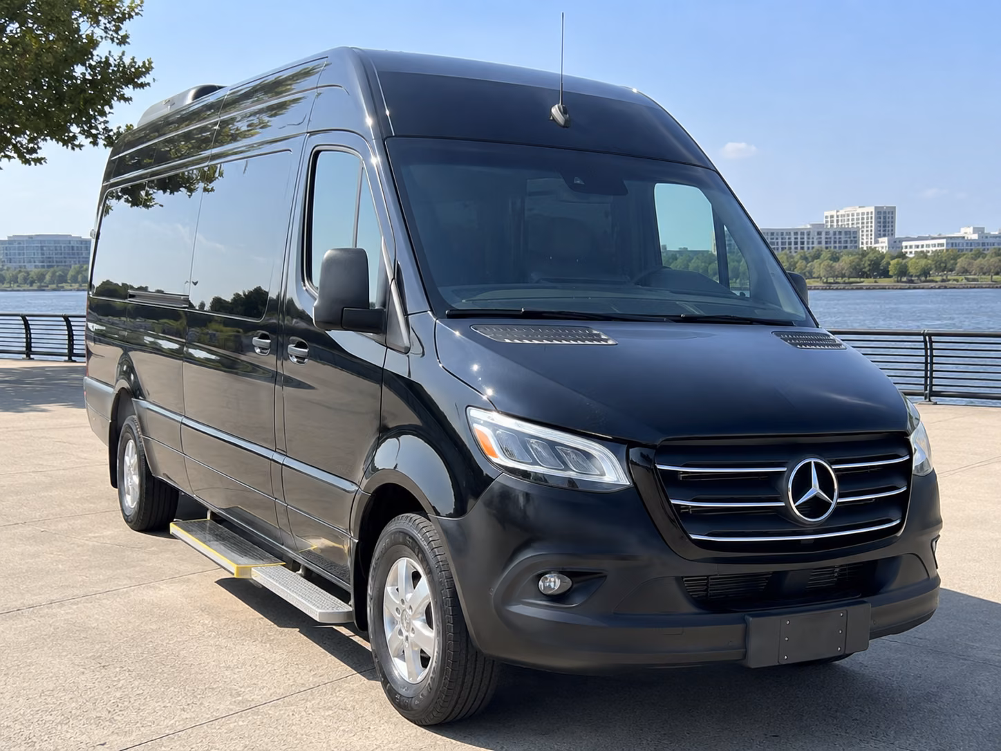 pico rivera concert transportation