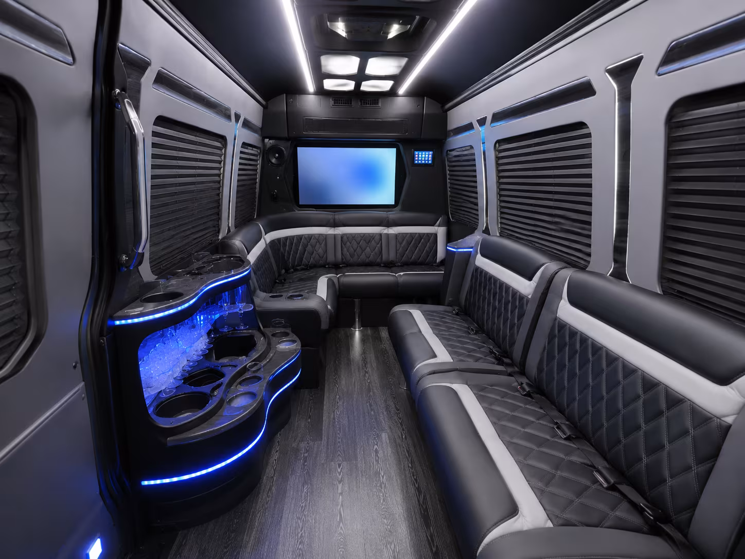 pico rivera sprinter limousine interior