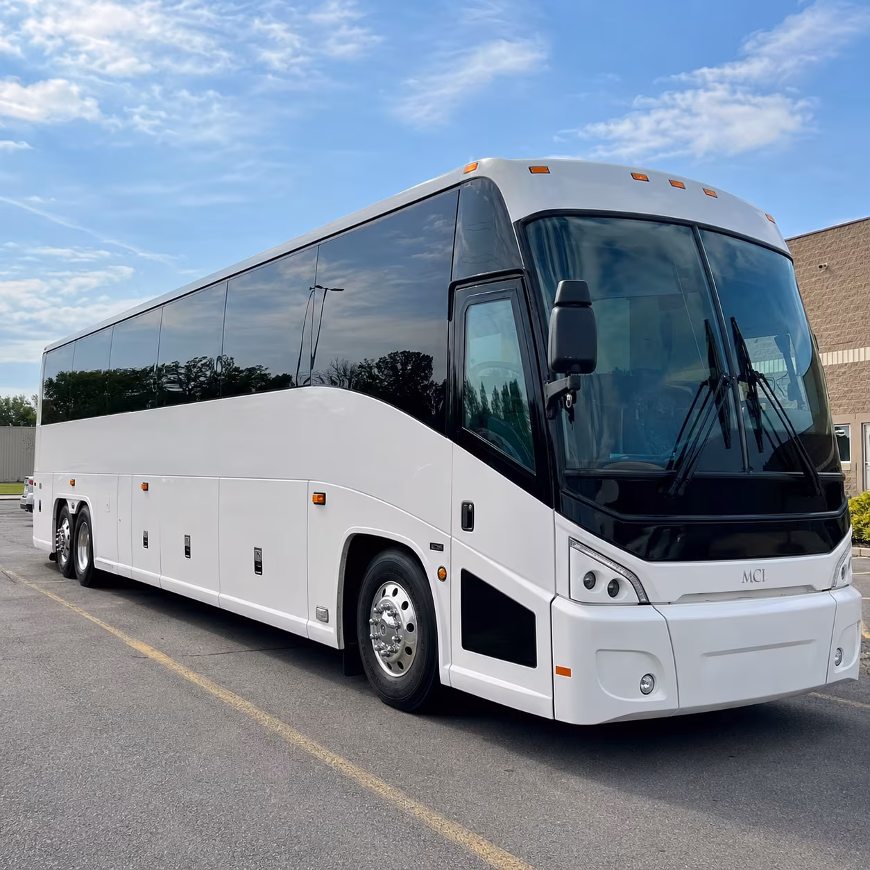 shuttle buses for pico rivera employers along the i 605 and sr 60 corridors